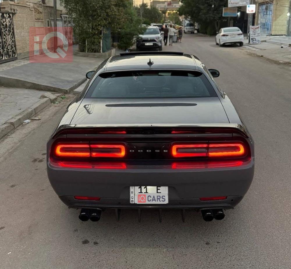 Dodge Challenger